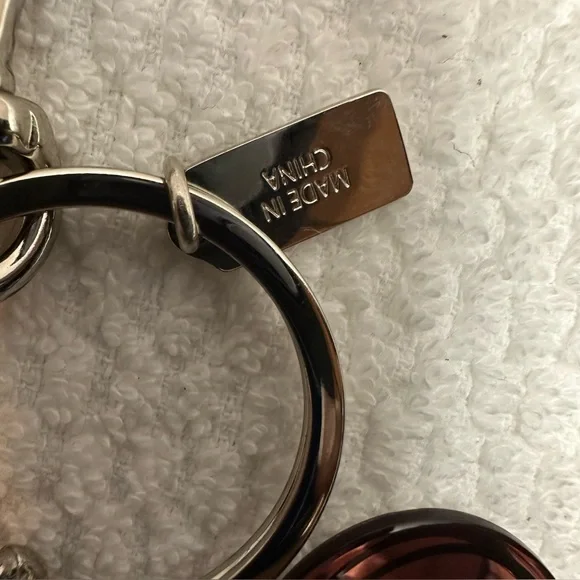 NWOT Coach poppy keychain/bag-charm Red heart Shaped Charms Pink, Red, White - Picture 12 of 12
